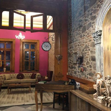 Laguna Otel Pansiyon İzmir Buitenkant foto
