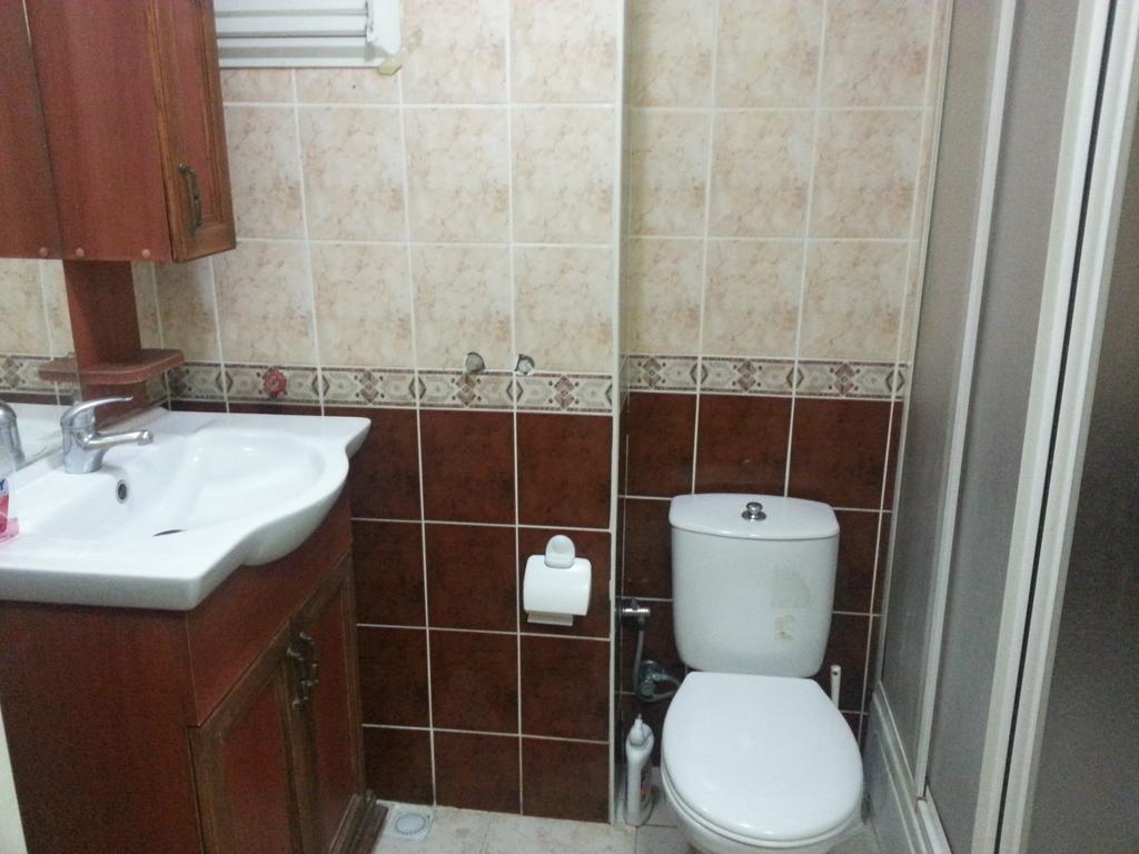 Laguna Otel Pansiyon İzmir Buitenkant foto