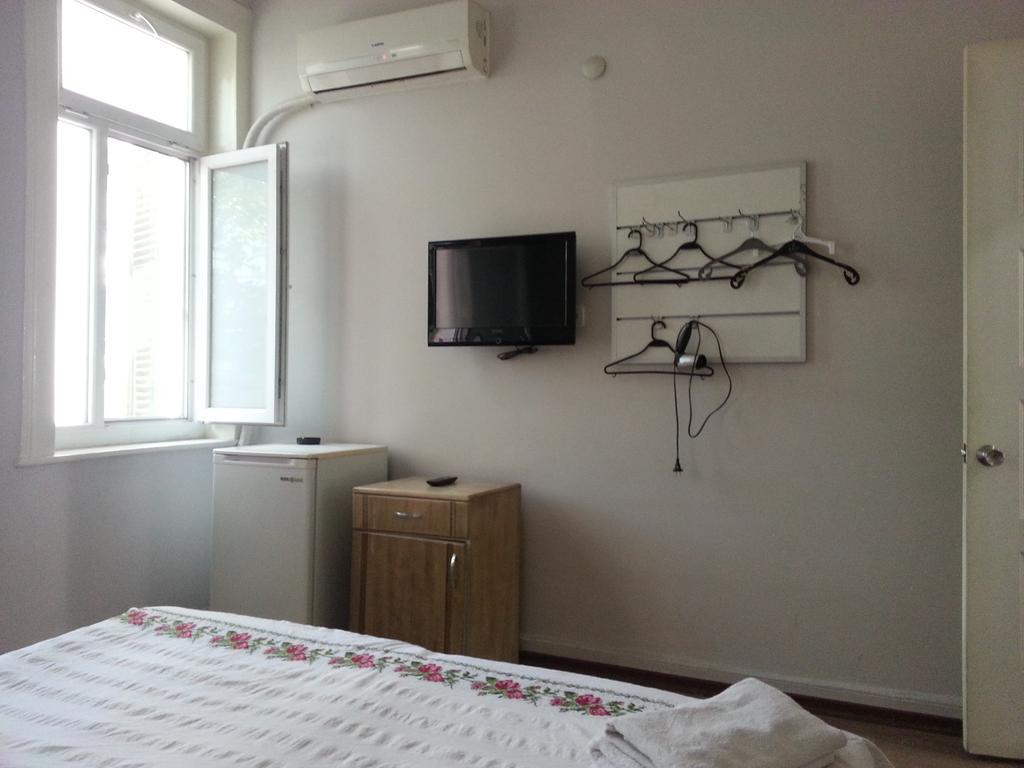 Laguna Otel Pansiyon İzmir Buitenkant foto