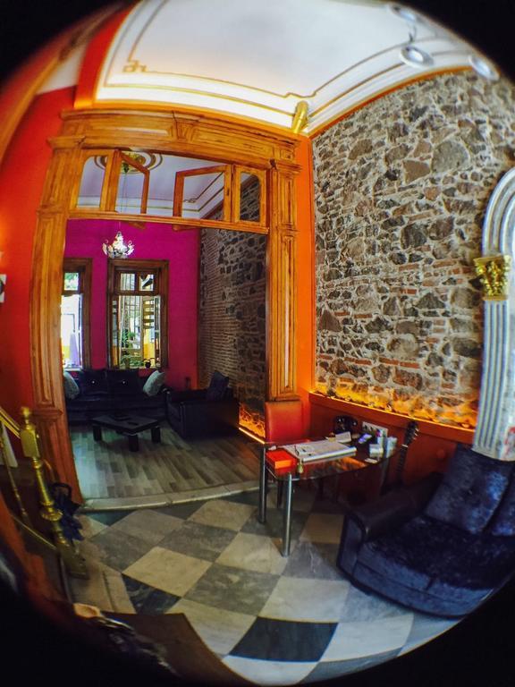 Laguna Otel Pansiyon İzmir Buitenkant foto