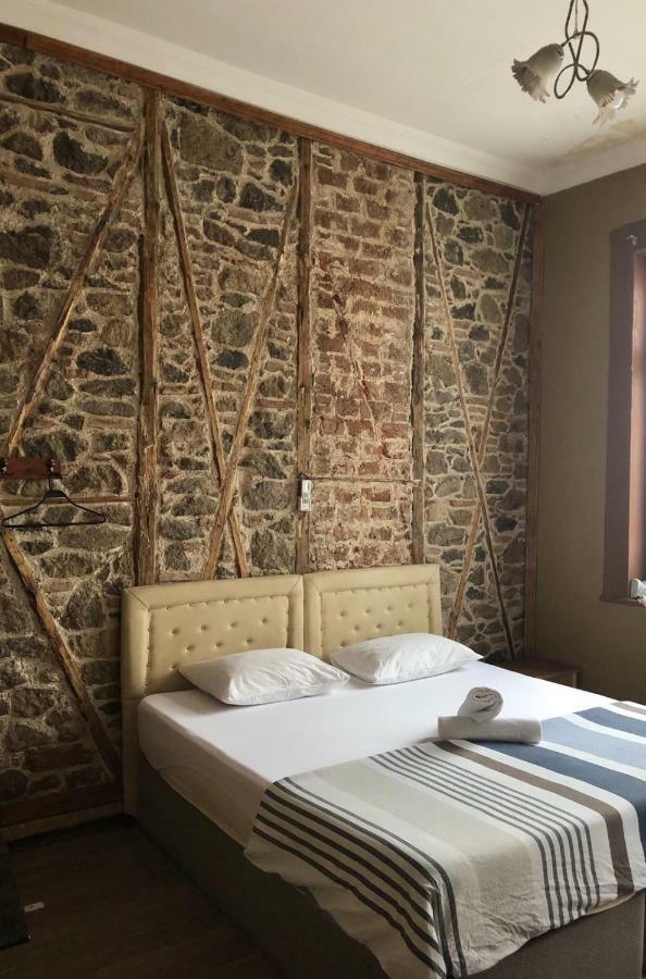 Laguna Otel Pansiyon İzmir Buitenkant foto